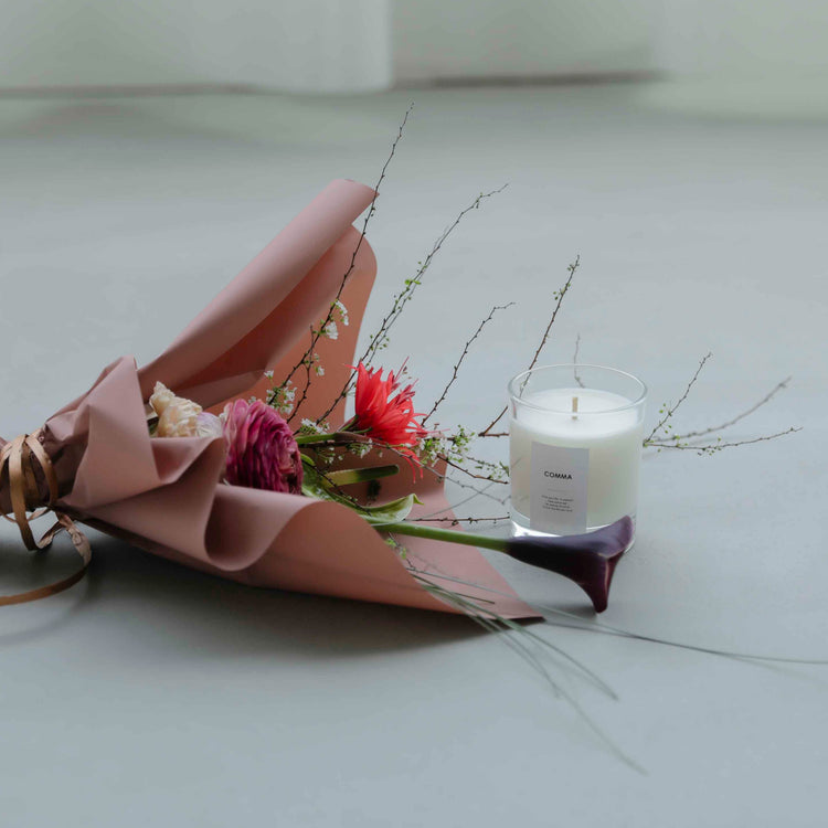 Candle【SYNC】and bouquet