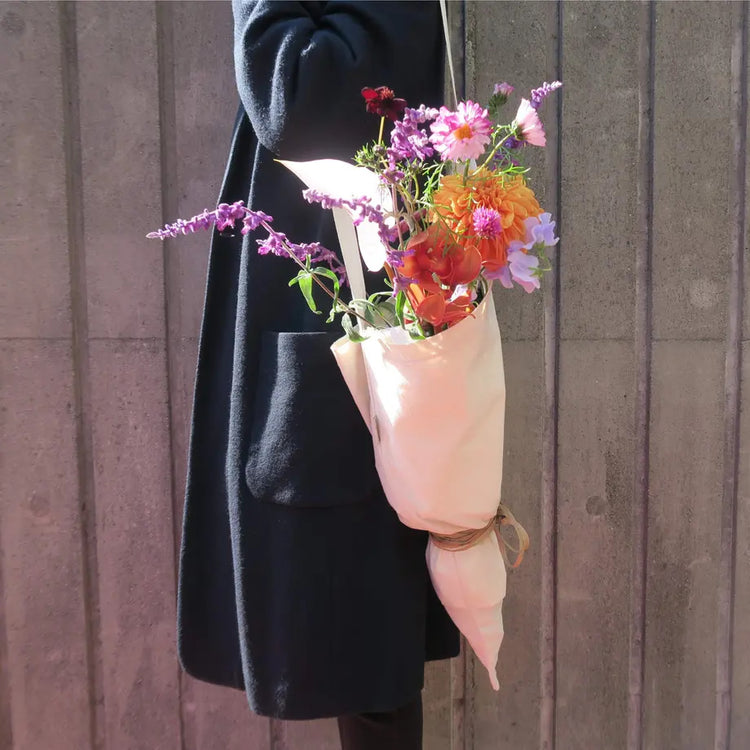 LUVONICAL オリジナルフラワートートバッグ