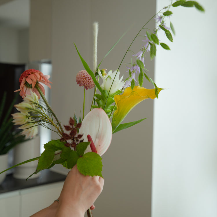 【お花の定期便 -隔週】flower assort（M） 来店引取